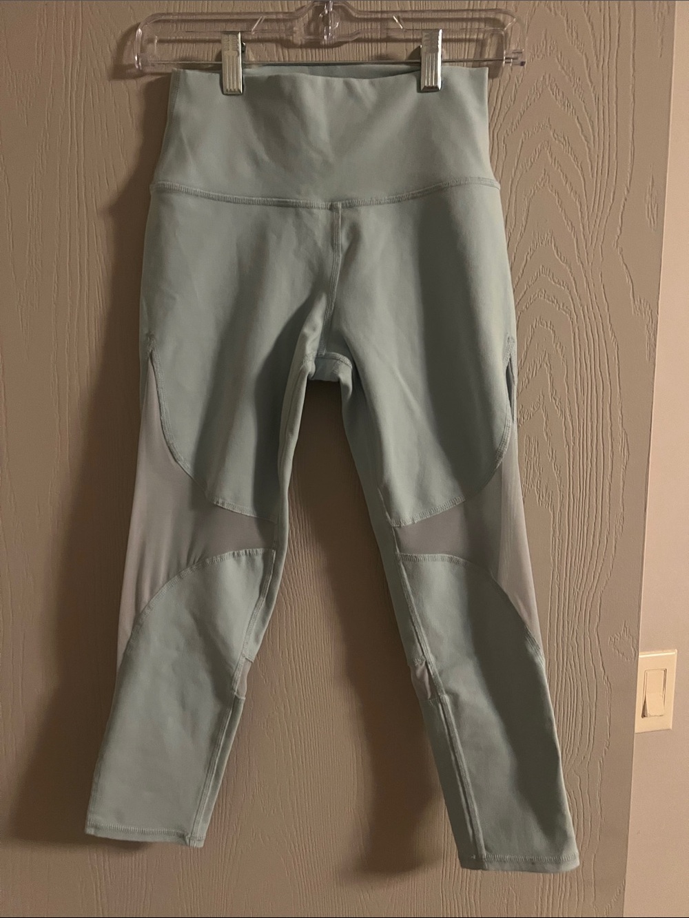 ALO Yoga Mint‎ Green High-Waist Performance Cropped Leggings Size Small